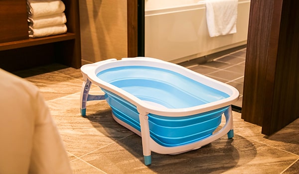 帶小孩的客人可以使用的設備和備品