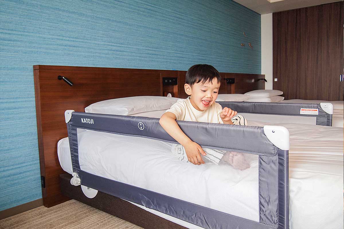 回到酒店睡覺的床護，小孩子也能安心